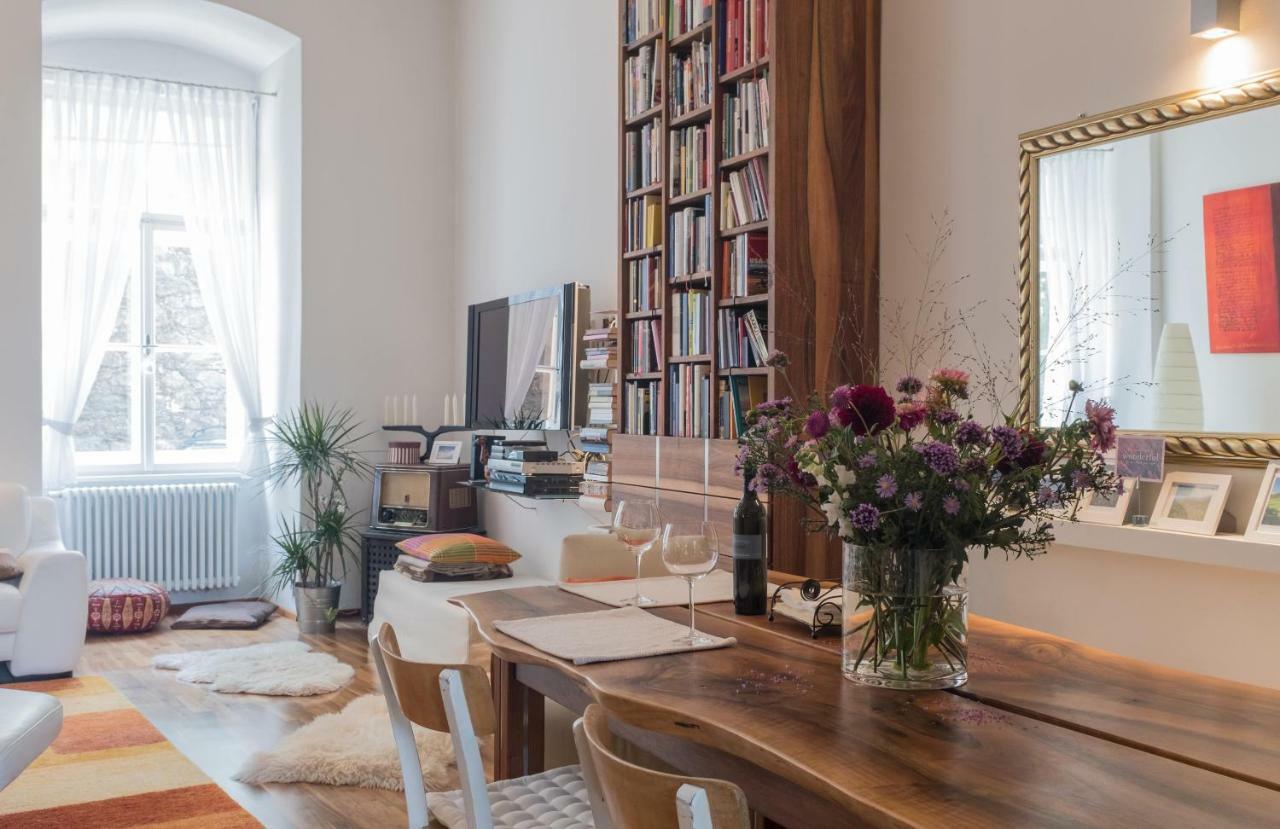 Spacious Old Town Luxury Apartment Linz Luaran gambar
